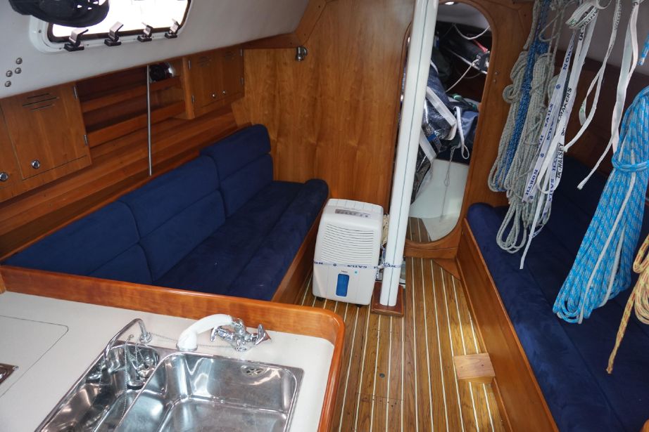 Main cabin.jpg